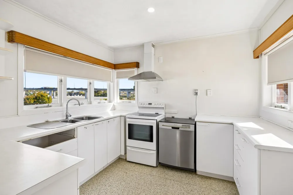 Photos of 43 Millen Avenue