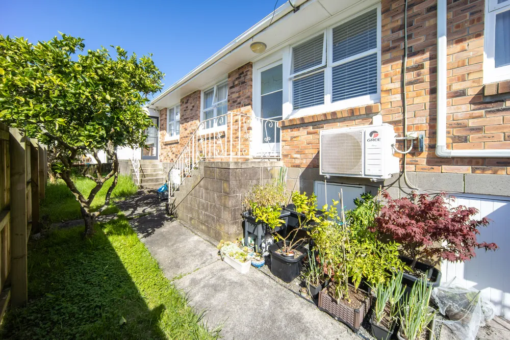 Photos of 3/182 Carrington Road