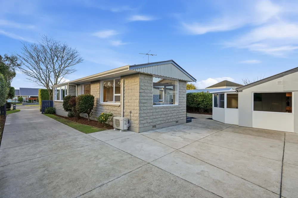 Photos of 5 Birkenhead Street