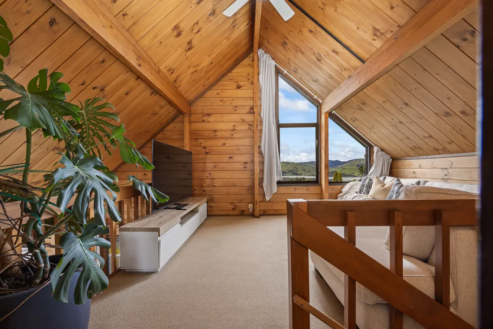 Photos of 24 Mercury Way