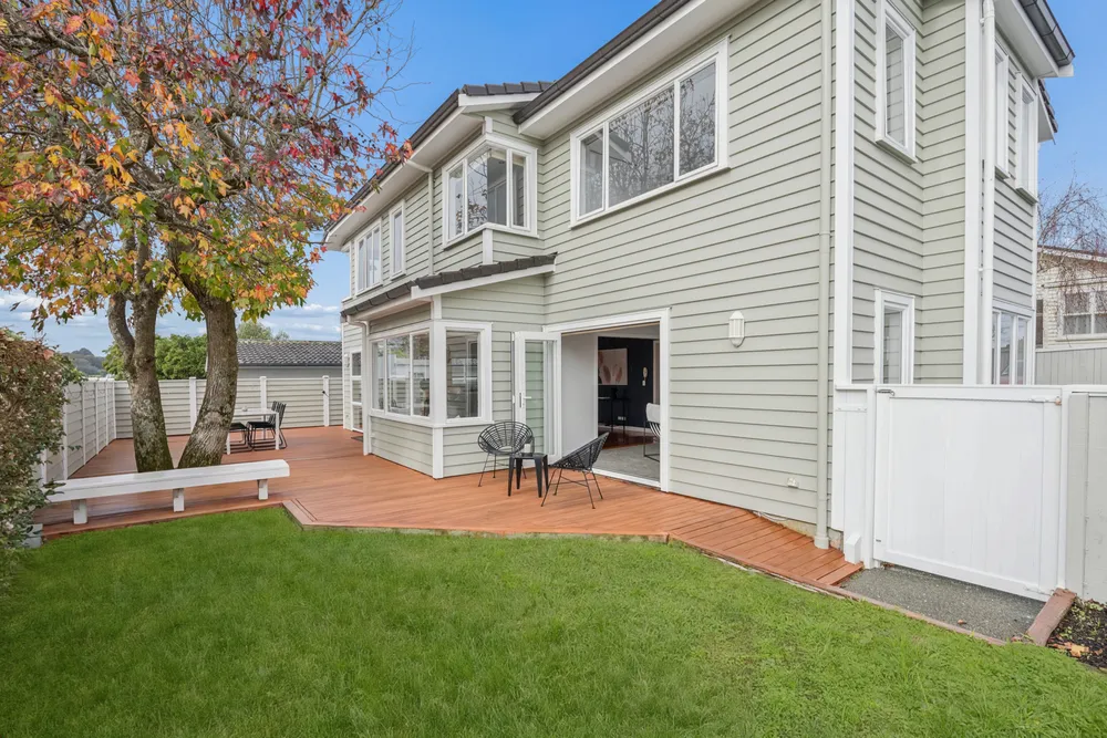 Photos of 13A Jasper Avenue