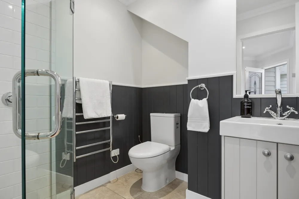 Photos of 13A Jasper Avenue