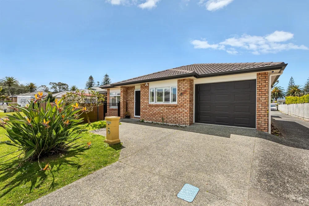 Photos of 31 Elizabeth Street