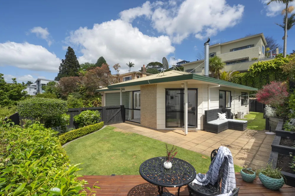 Photos of 17B Scantlebury Street