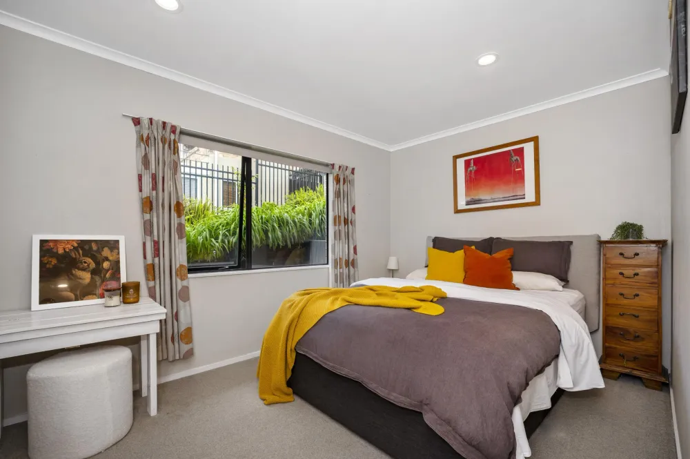 Photos of 17B Scantlebury Street