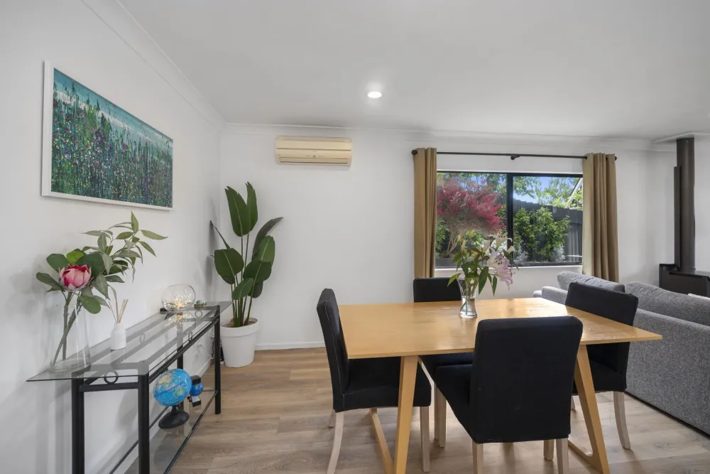 Photos of 17B Scantlebury Street