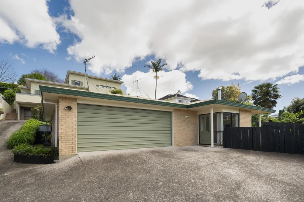 Photos of 17B Scantlebury Street