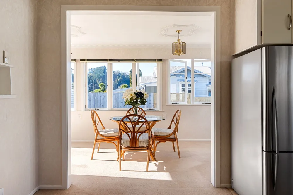 Photos of 27 Valley Road