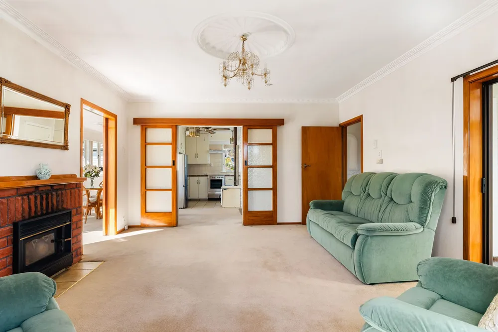 Photos of 27 Valley Road
