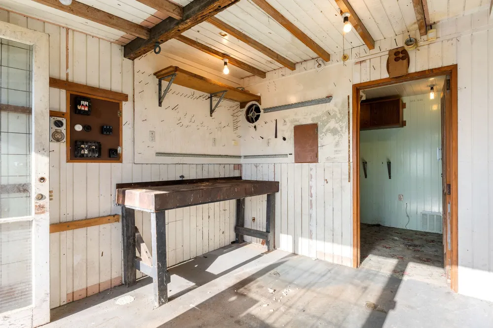 Photos of 27 Valley Road