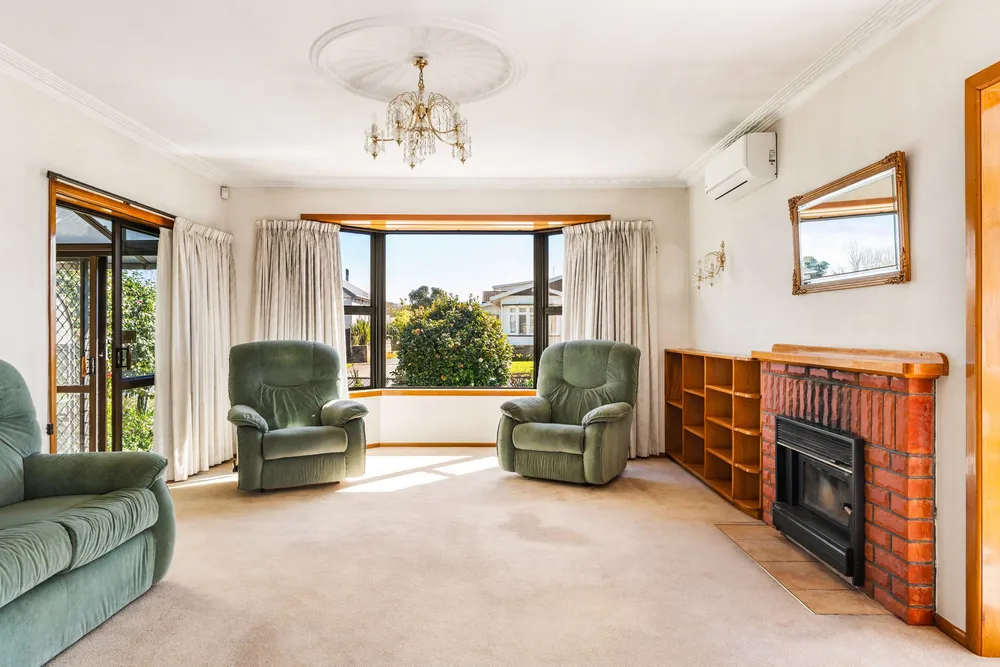 Photos of 27 Valley Road