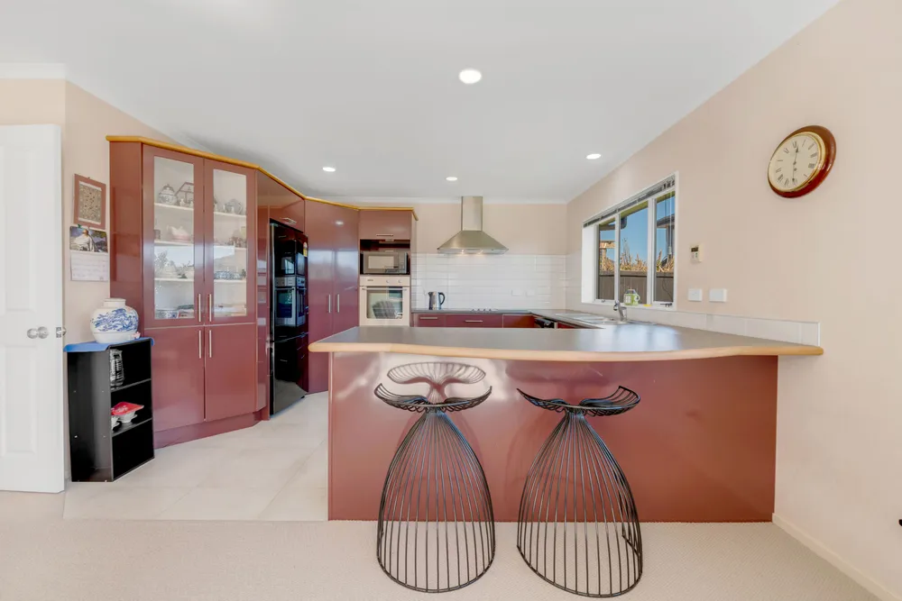 Photos of 135 Middlefield Drive