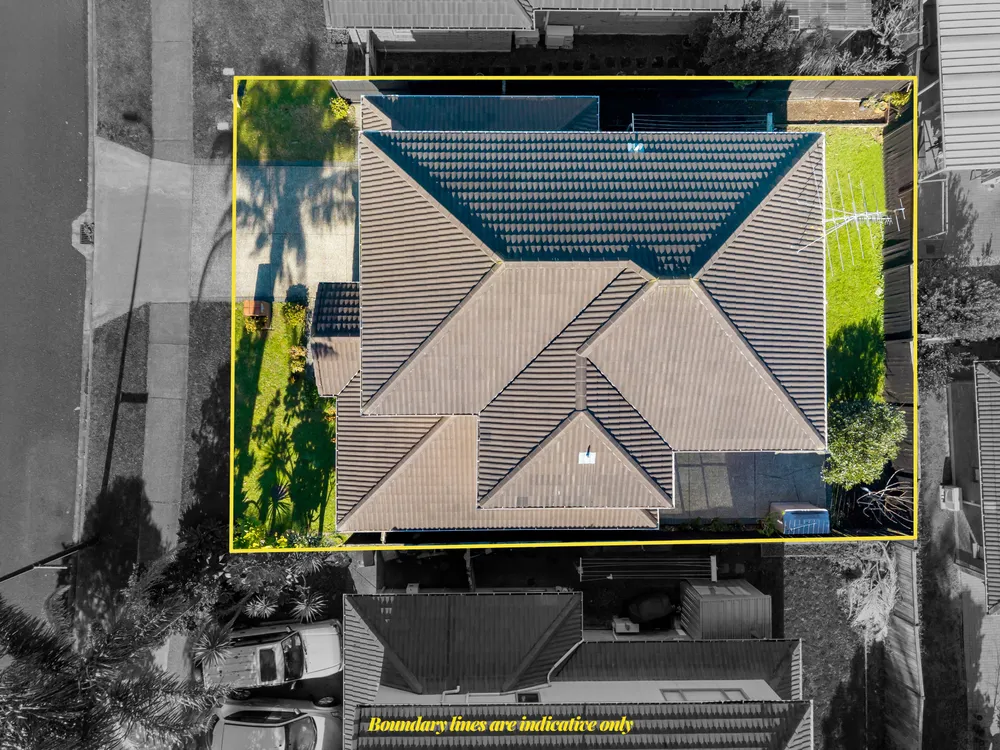 Photos of 135 Middlefield Drive