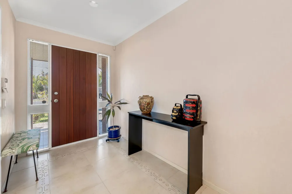 Photos of 135 Middlefield Drive
