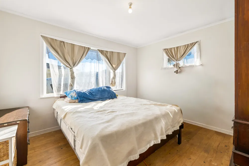 Photos of 46 Rogers Road
