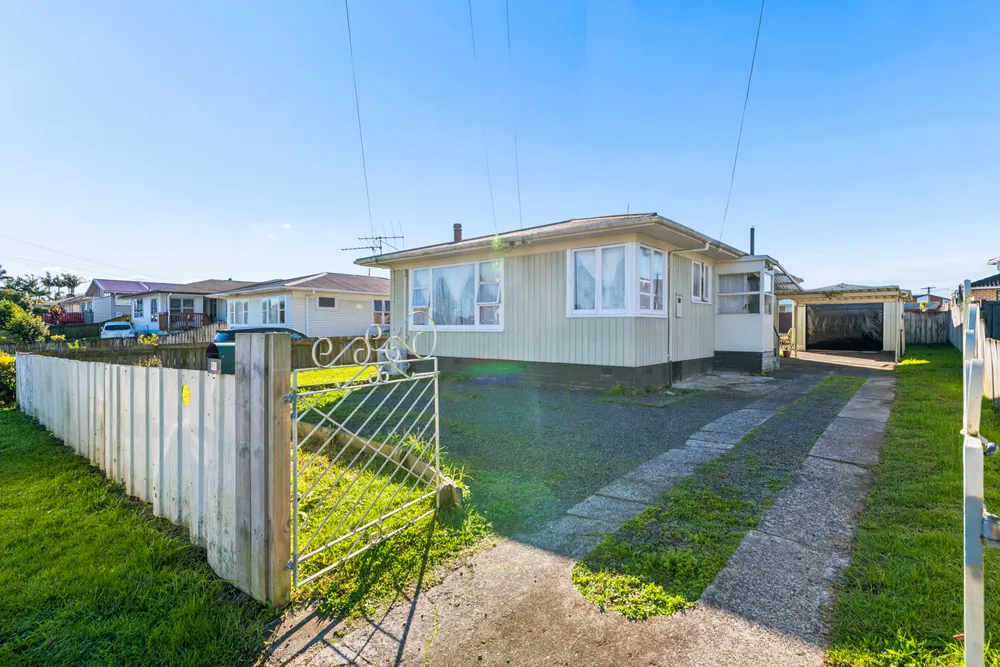 Photos of 46 Rogers Road