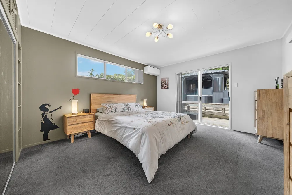 Photos of 42 Lavery Place
