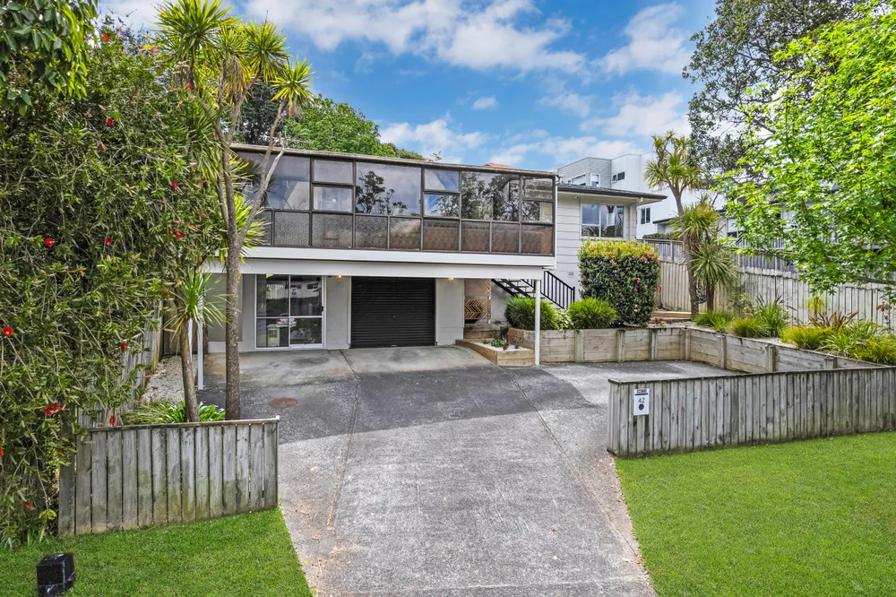 Photos of 42 Lavery Place