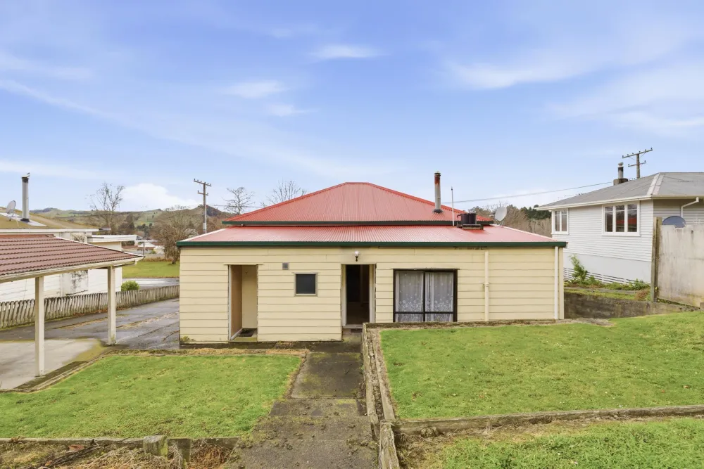 Photos of 30 Eagle Street