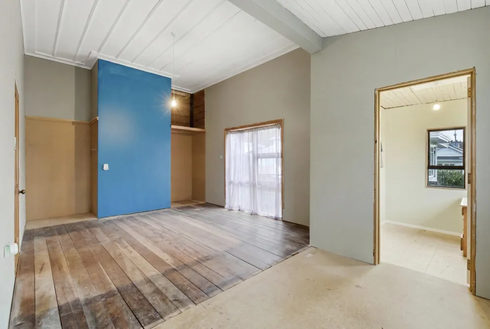 Photos of 30 Eagle Street