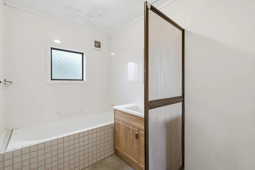 Photos of 30 Eagle Street