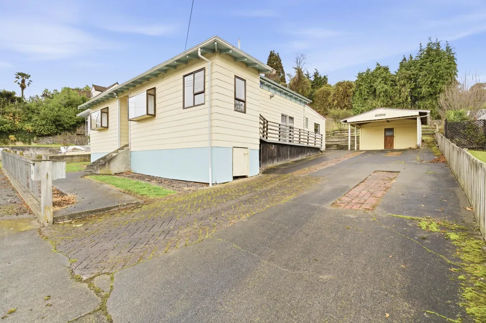Photos of 30 Eagle Street