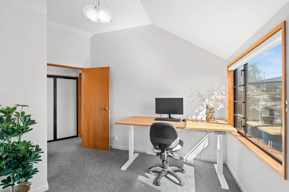 Photos of 71a Hamilton Avenue