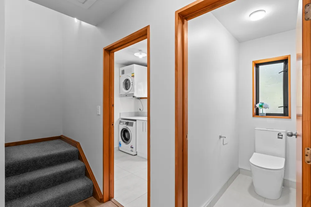 Photos of 71a Hamilton Avenue