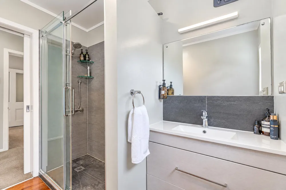 Photos of 6 Tainui Road