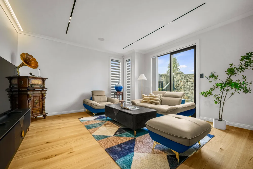 Photos of 19 Kerekin Drive
