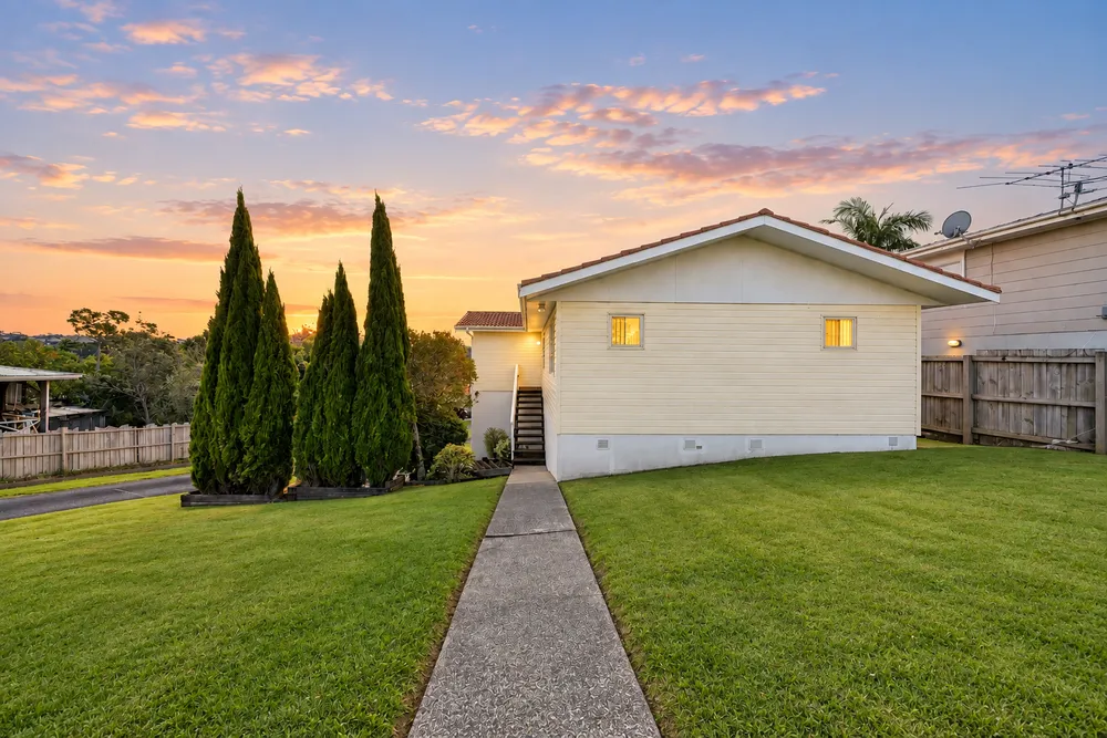 Photos of 19 Wallace Road
