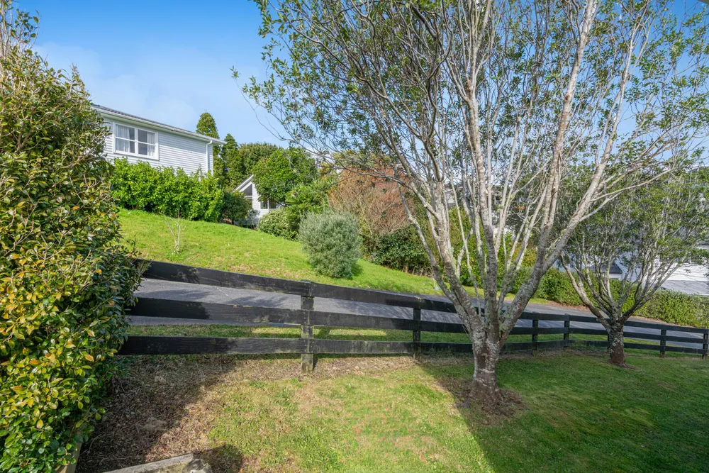 Photos of 1 Weka Close