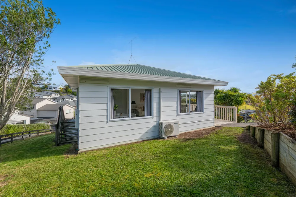 Photos of 1 Weka Close