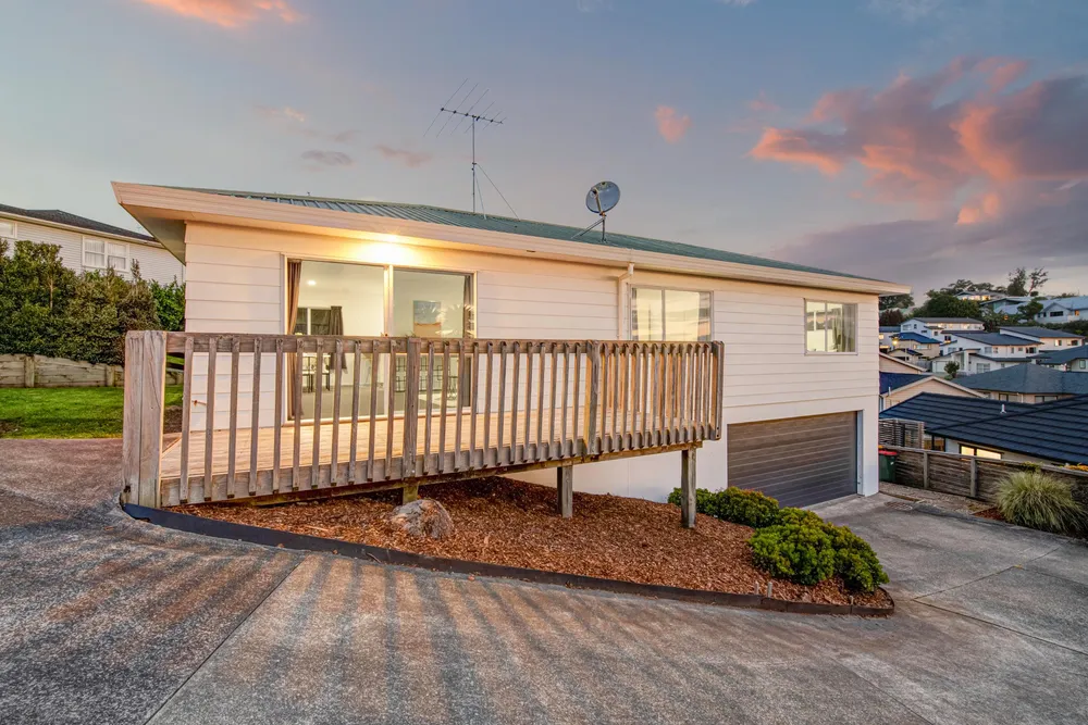 Photos of 1 Weka Close