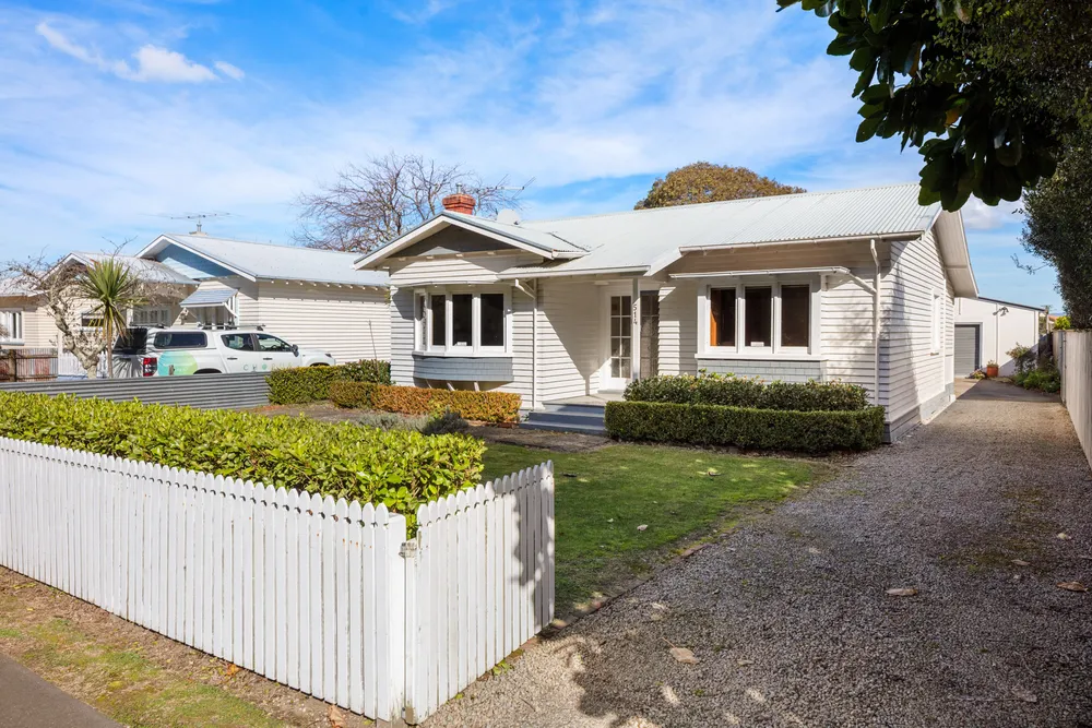 Photos of 514 Aberdeen Road