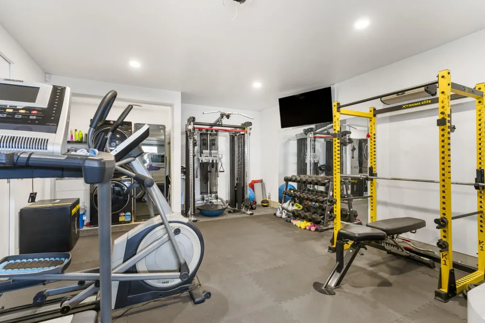 Photos of 19E St Stephens Avenue