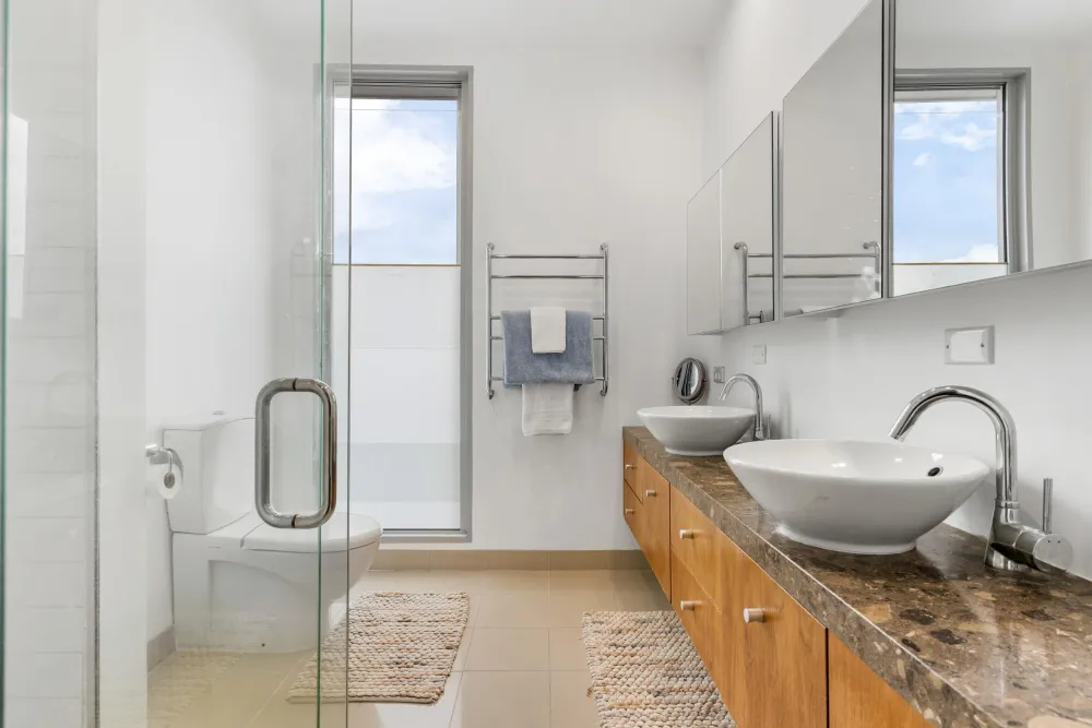 Photos of 19E St Stephens Avenue
