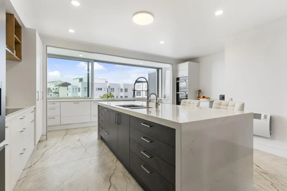 Photos of 19E St Stephens Avenue