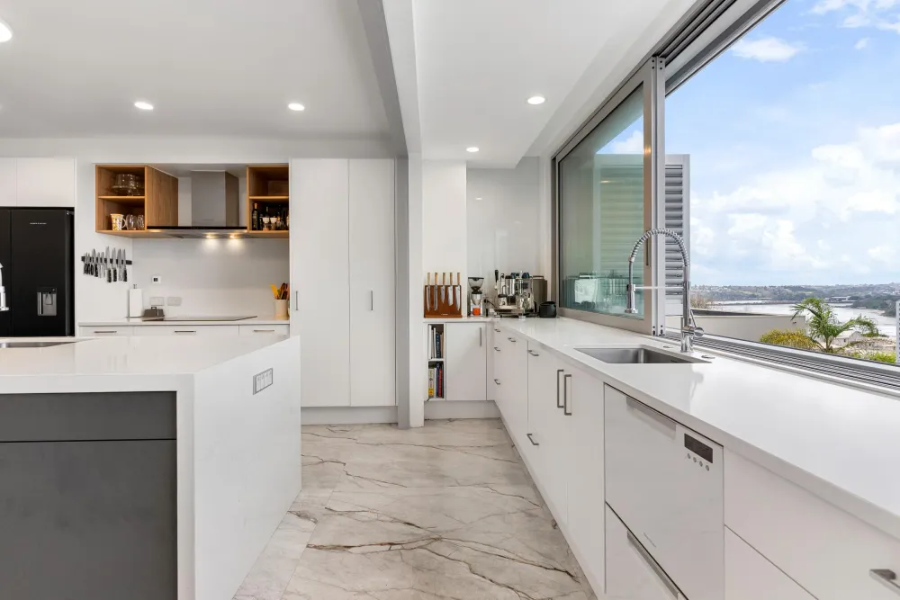 Photos of 19E St Stephens Avenue