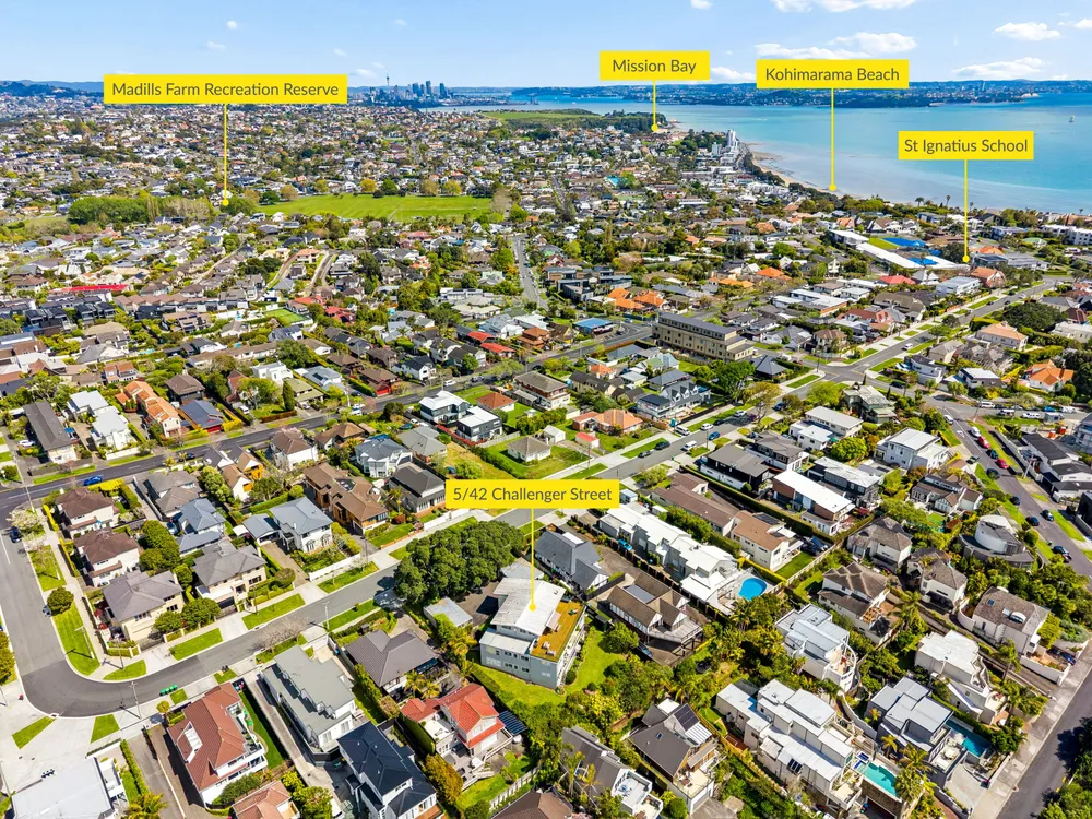 Photos of 5/42 Challenger Street