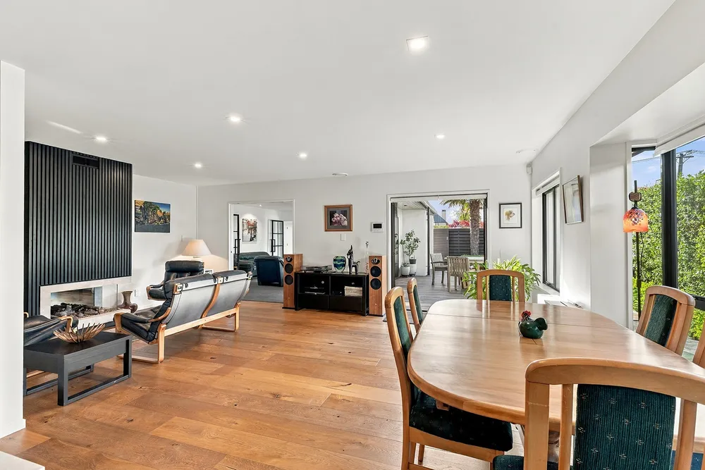 Photos of 4 Wairarapa Terrace