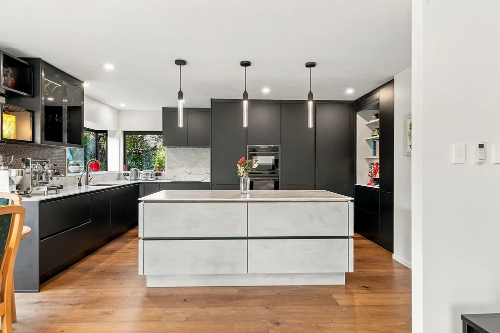 Photos of 4 Wairarapa Terrace