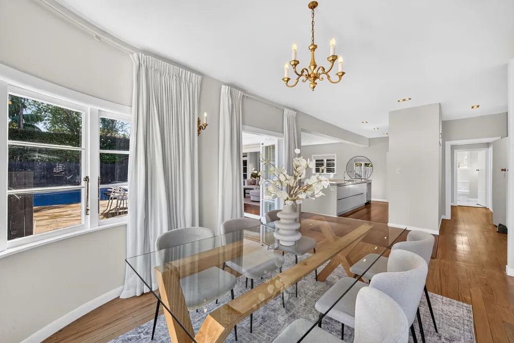Photos of 3 Parkside Street