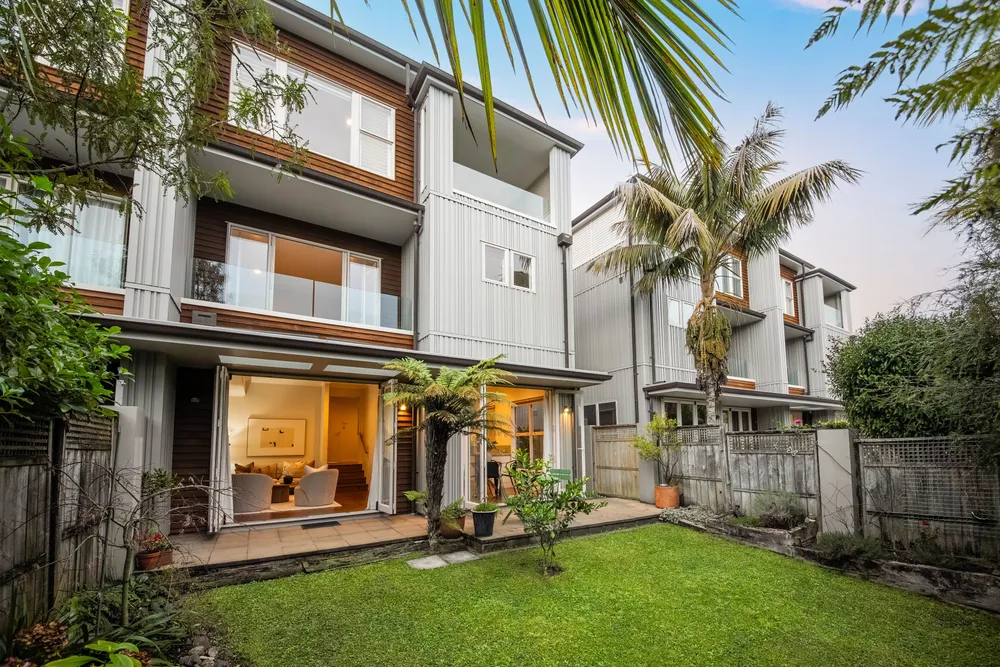 Photos of 1C Claybrook Road