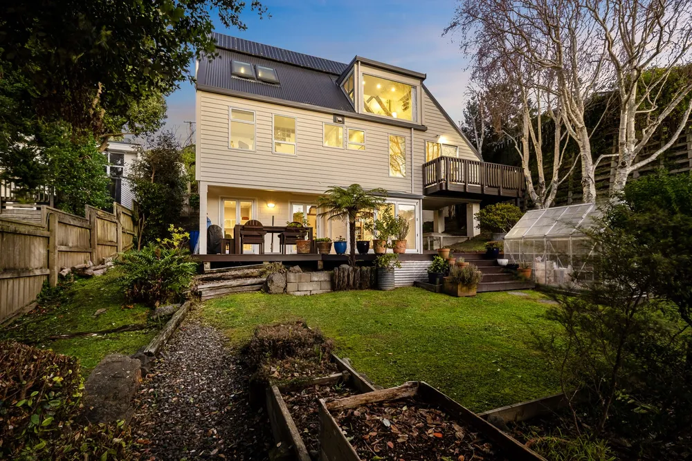 Photos of 57 Kahu Road