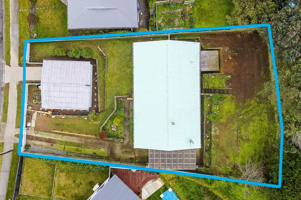 Photos of 472 Warspite Avenue