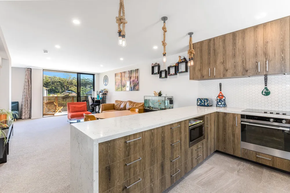 Photos of 472 Warspite Avenue