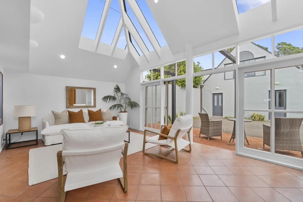 Photos of 13 Mamie Street