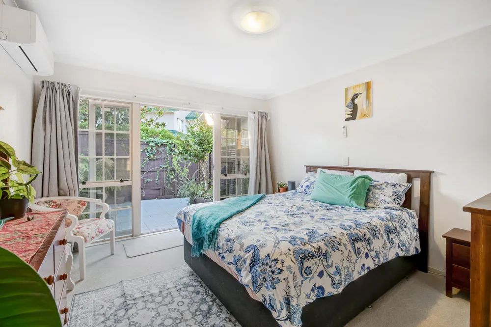 Photos of 24 Tyburn Lane
