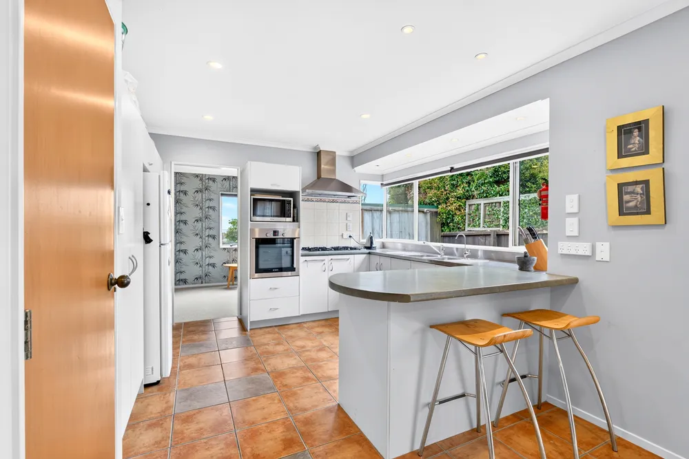 Photos of 21A Savoy Road